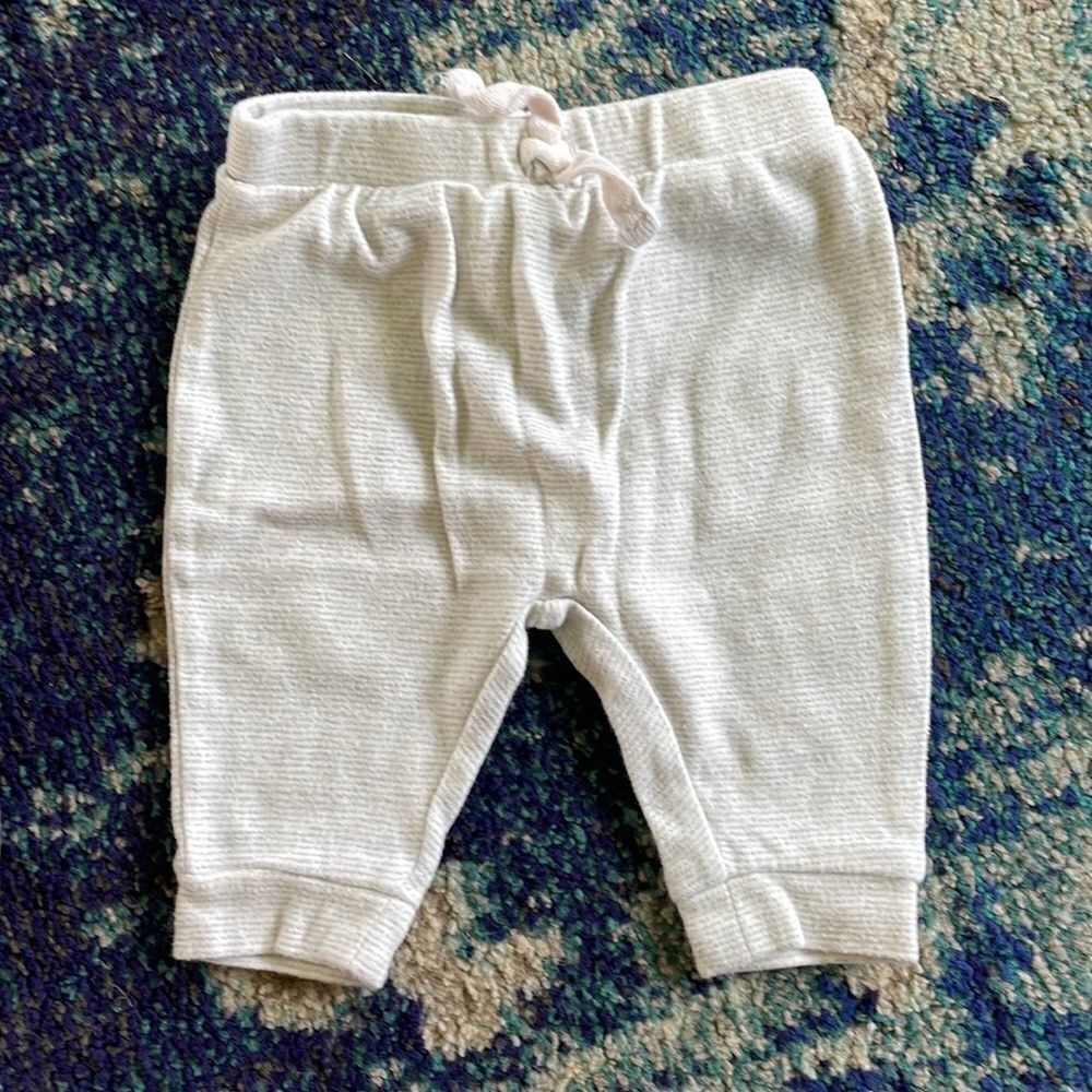 Bundle of 7 baby pants - Picture 2 of 13